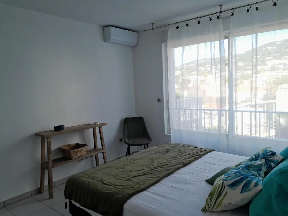 Cannes Centre-Ville, Clim, Wifi 2-4P 0*,